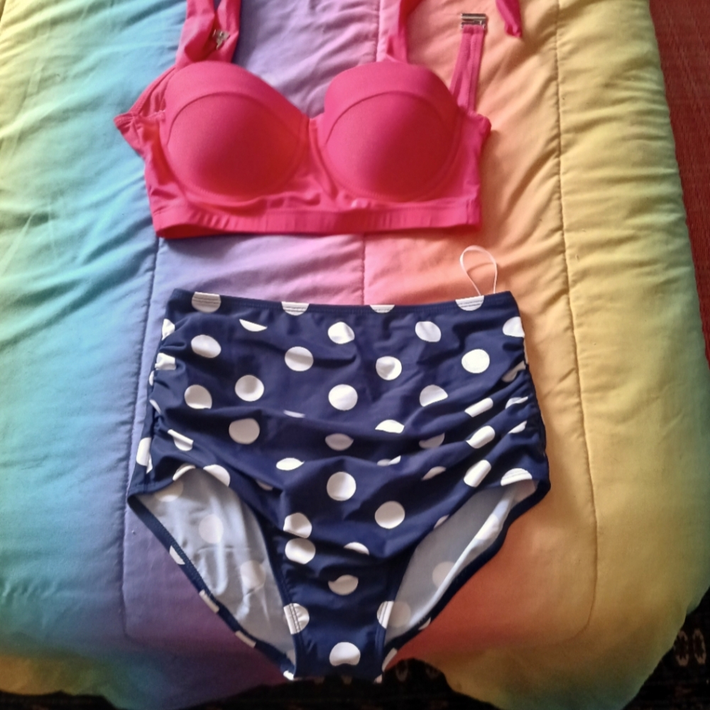 Bathing suit
